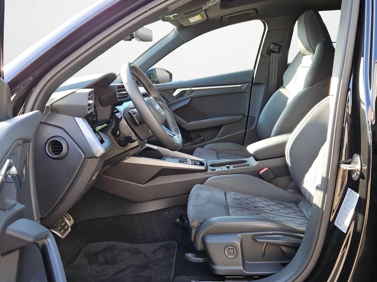 Audi S3 Sportback TFSI S tronic quattro NaviPlus Matr foto 7