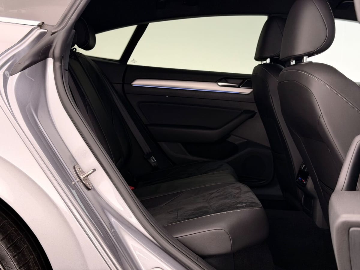 Volkswagen Arteon 2.0 TSI 4Mo. R LINE LED-360°-DYNAUDIO-ACC foto 19