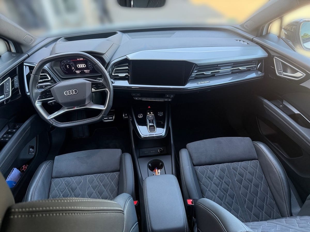 Audi Q4 e-tron Sportback quattro *KAMERA*BLACKSTYLE*P foto 11
