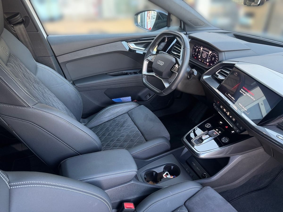 Audi Q4 e-tron Sportback quattro *KAMERA*BLACKSTYLE*P foto 15