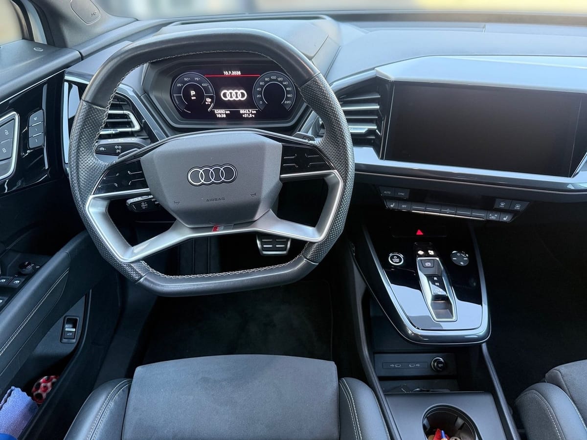 Audi Q4 e-tron Sportback quattro *KAMERA*BLACKSTYLE*P foto 10