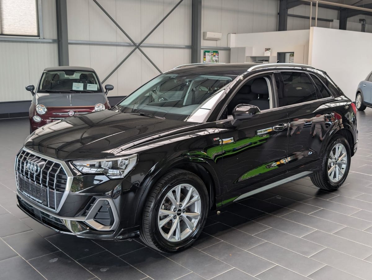 Audi Q3 35 TDI S line