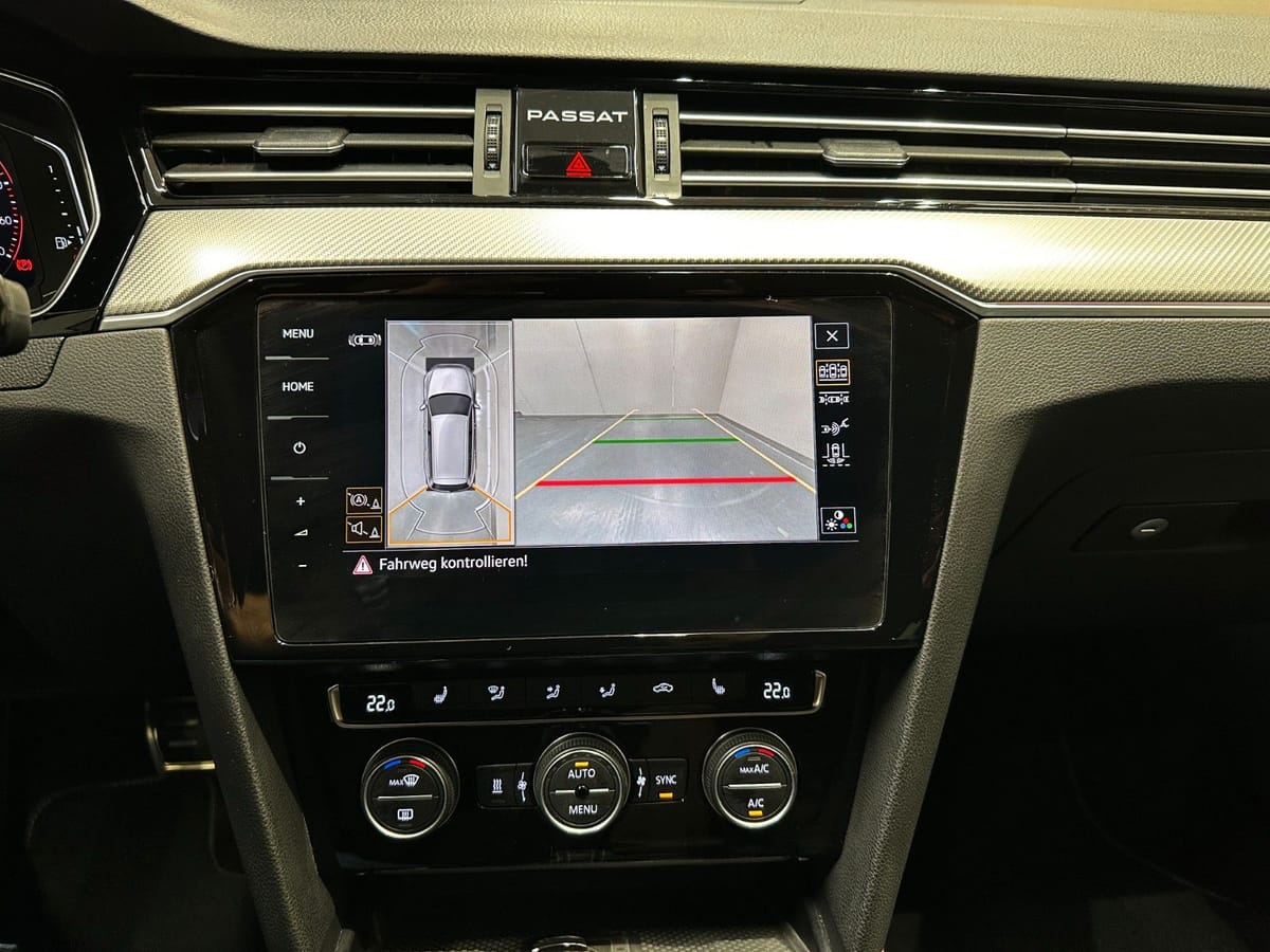 Volkswagen Passat Var. R-Line 4M SLS-TUNING 1.HD 360° STHZ foto 24