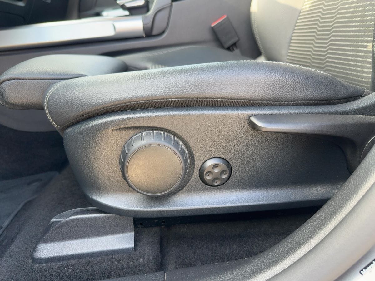 Mercedes-Benz EQB 300 4M PROGRESSIVE ADV.+PANO+AMBIENT+LED+FLA foto 15