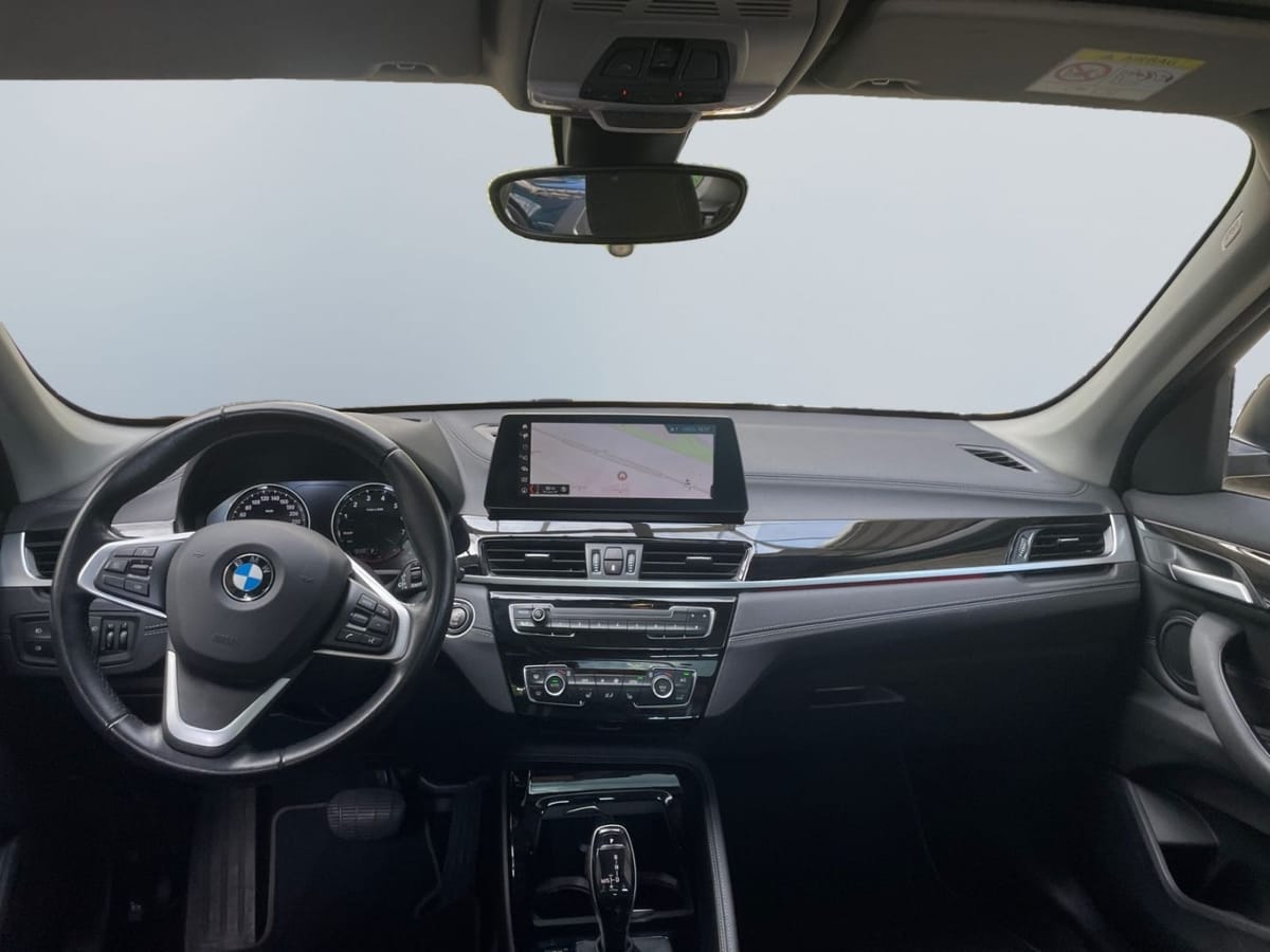 BMW X1 sDrive20i Sport Line PANO SHZ PDC ACC foto 11