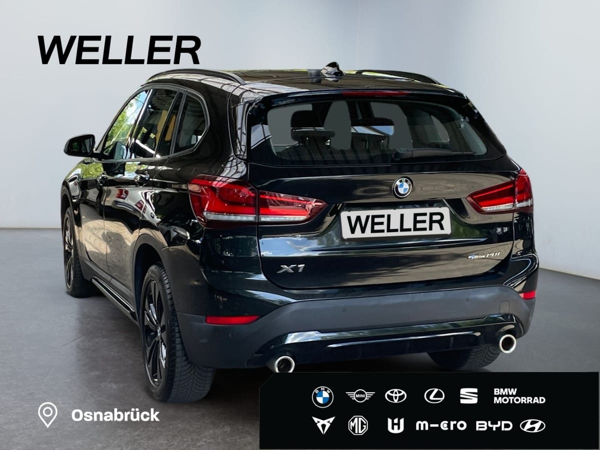 BMW X1 sDrive20i Sport Line PANO SHZ PDC ACC foto 7