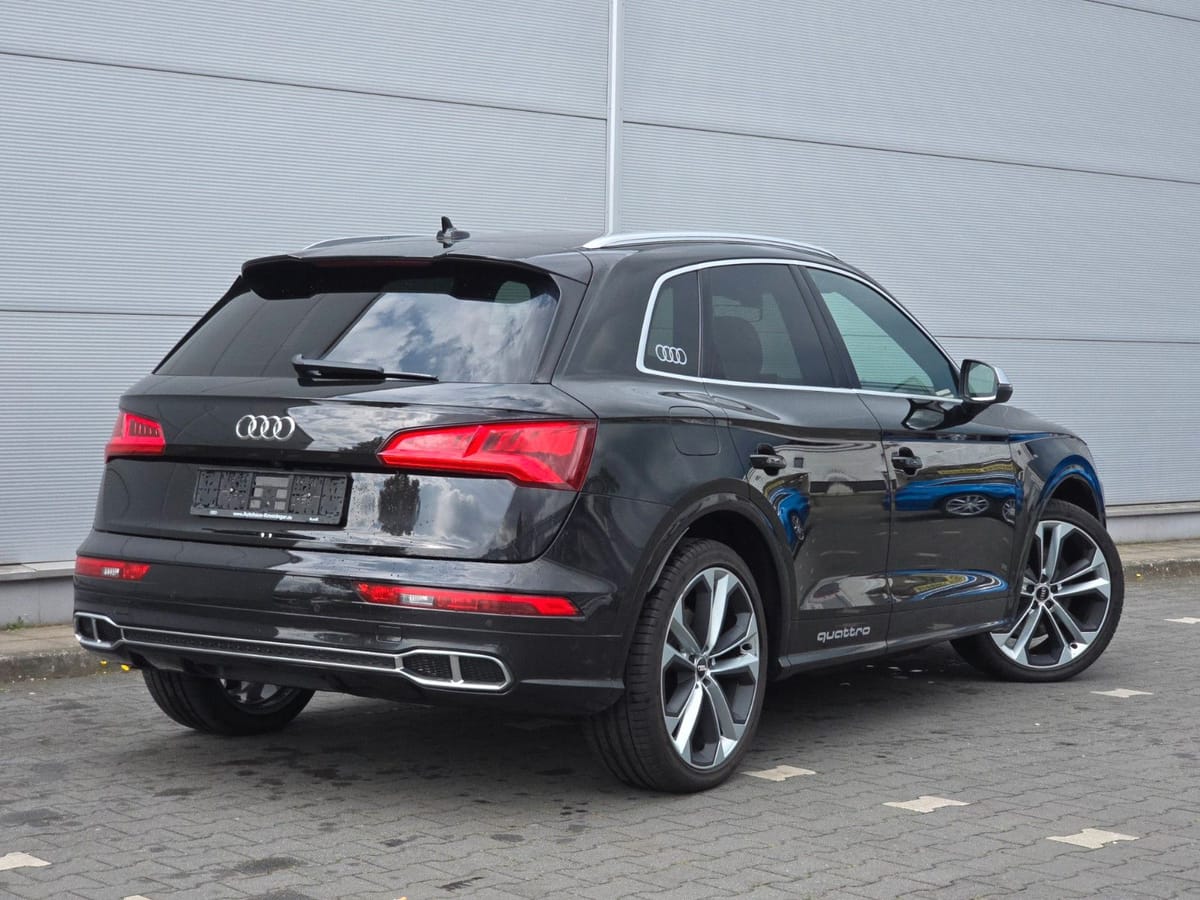 Audi SQ5 3.0 TDI quattro (Digital Tacho Alcantara) foto 11