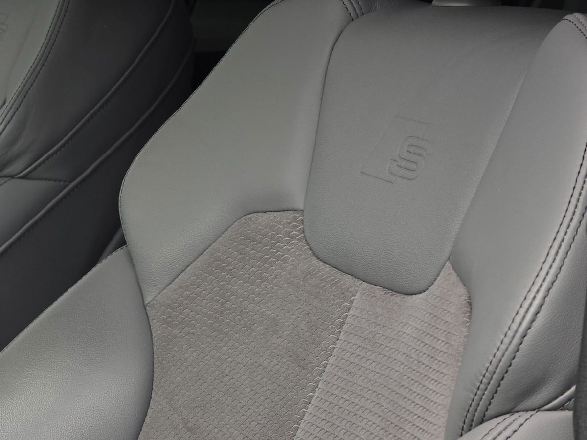 Audi SQ5 3.0 TDI quattro (Digital Tacho Alcantara) foto 16