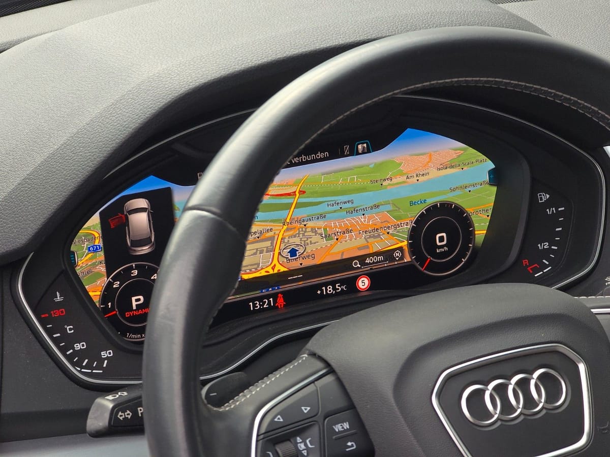 Audi SQ5 3.0 TDI quattro (Digital Tacho Alcantara) foto 21