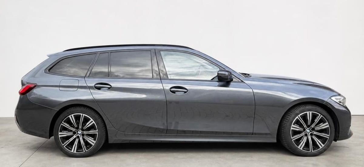 BMW 320d xDrive Luxury PANO HUD AHK HARMAN&KARDON foto 5