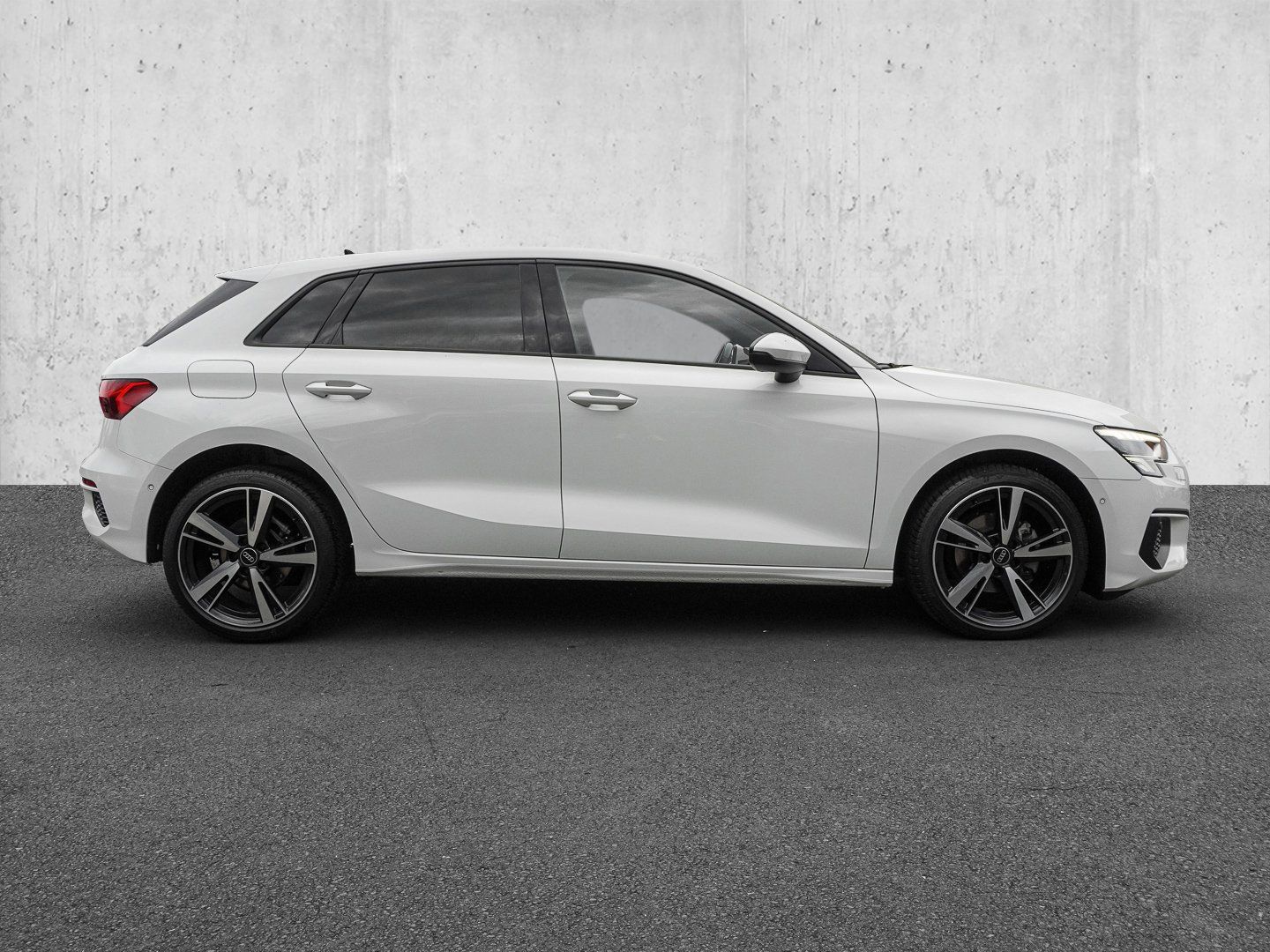 Audi A3 Sportback 30 TDI LED NAVI SHZ SPUR 18ALU foto 5