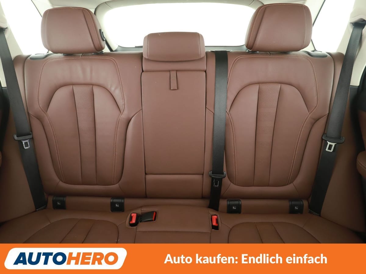 BMW xDrive 40i Mild-Hybrid Aut. NAV ACC 360CAM PDC foto 16