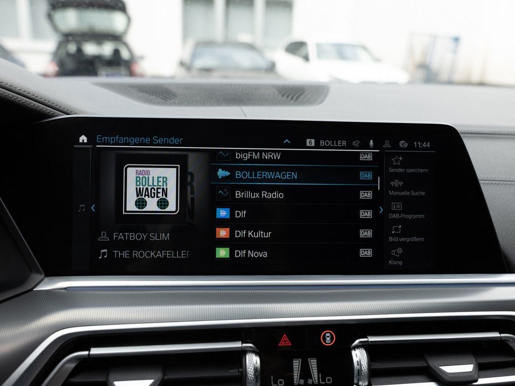 BMW X5 xDrive45e M-Sport HUD LED W-LAN NAVI KAMERA foto 16