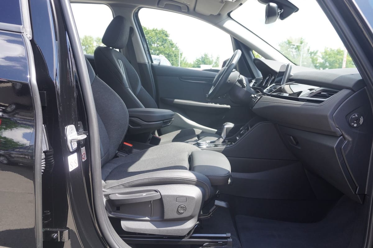 BMW 225 xe Sport Line xDrive LED Navi Sitzheizung foto 16