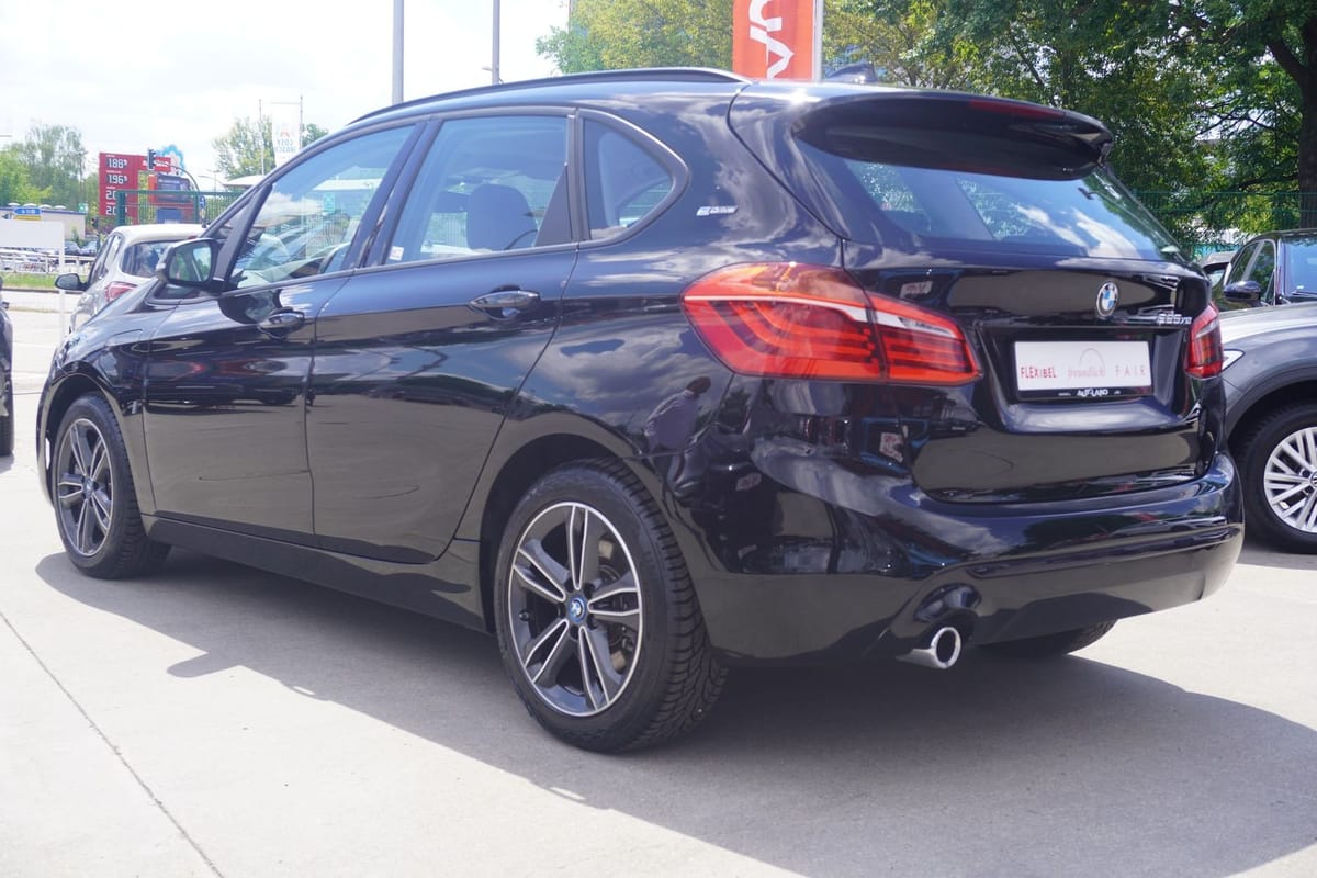 BMW 225 xe Sport Line xDrive LED Navi Sitzheizung foto 6