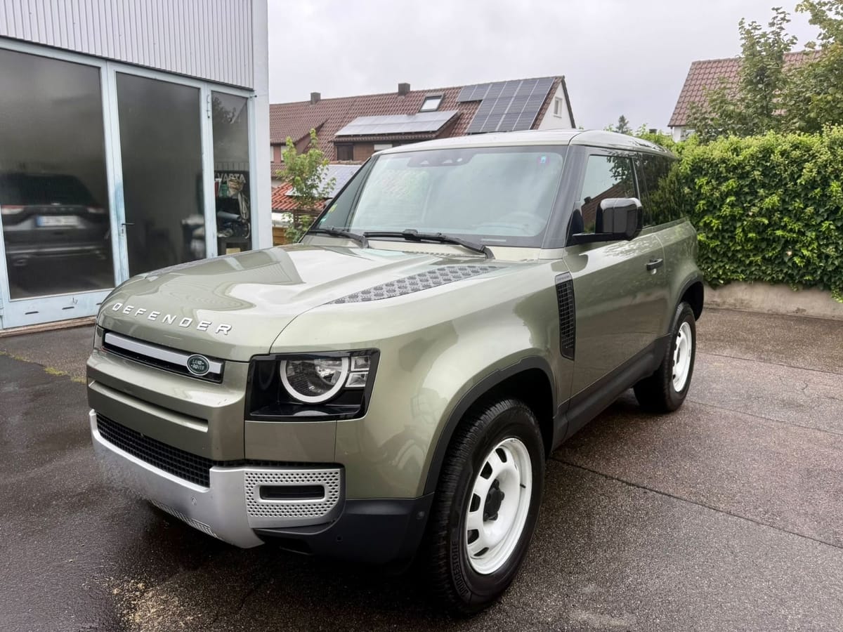 Land Rover Defender 90 Hard Top - Recaro - AHK