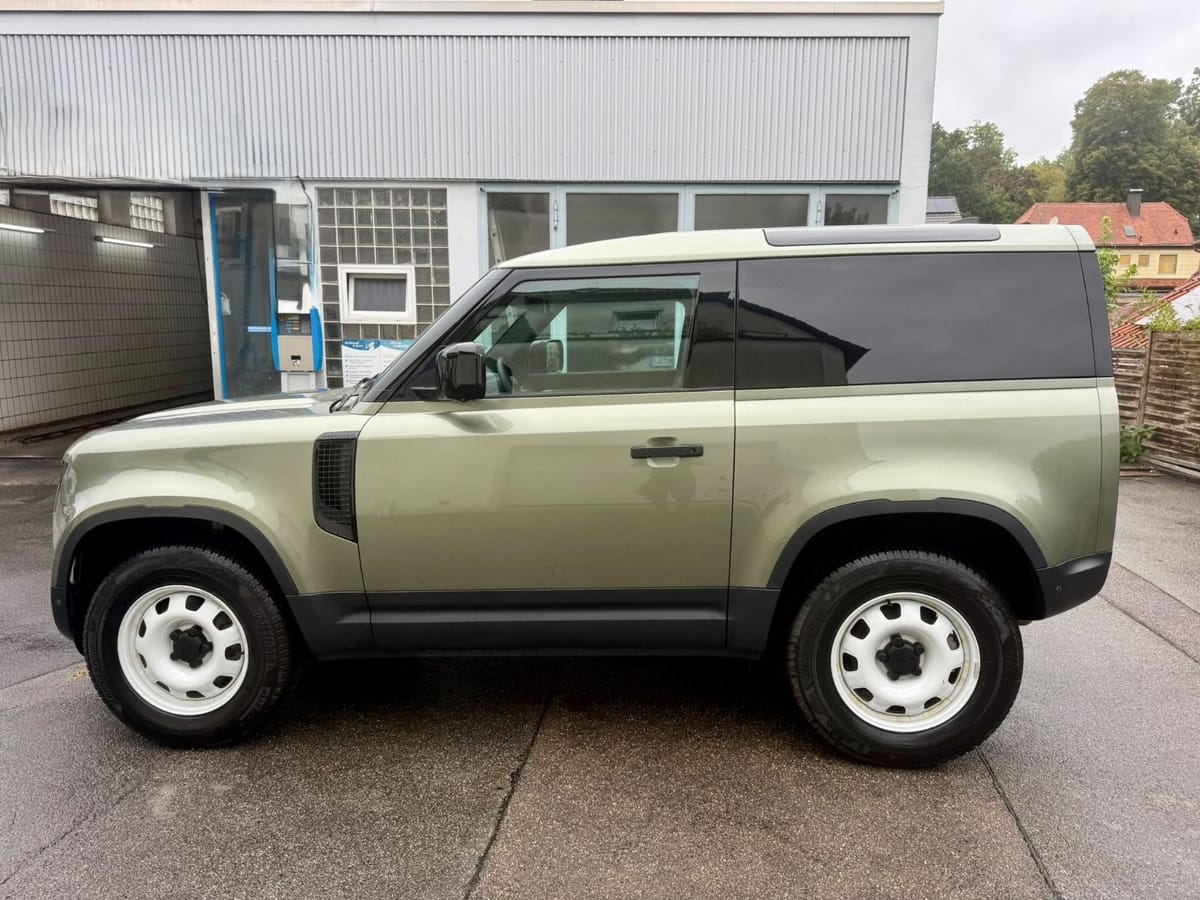 Land Rover Defender 90 Hard Top - Recaro - AHK foto 2