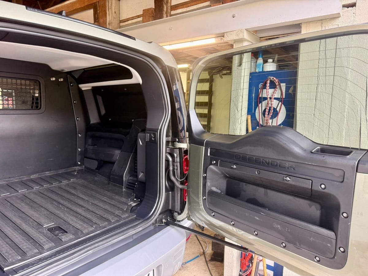 Land Rover Defender 90 Hard Top - Recaro - AHK foto 16