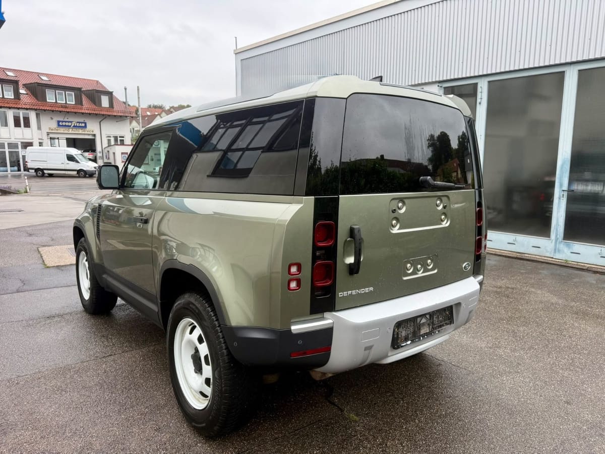 Land Rover Defender 90 Hard Top - Recaro - AHK foto 3