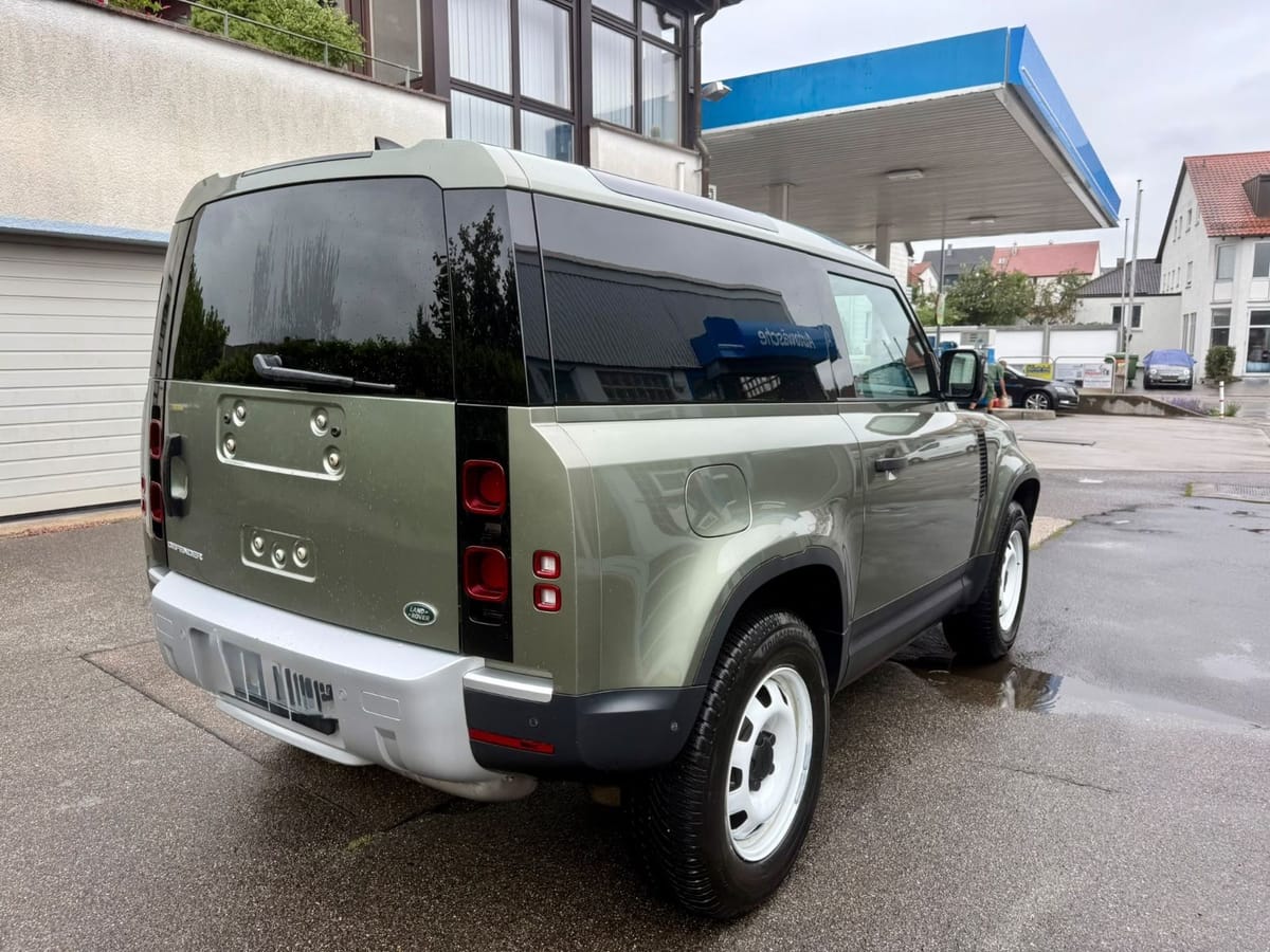 Land Rover Defender 90 Hard Top - Recaro - AHK foto 7