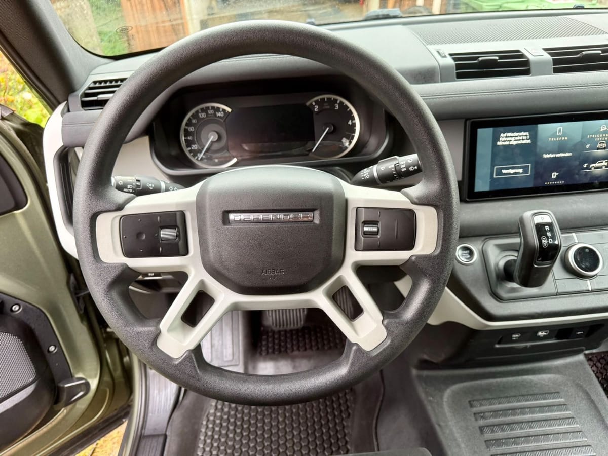 Land Rover Defender 90 Hard Top - Recaro - AHK foto 9