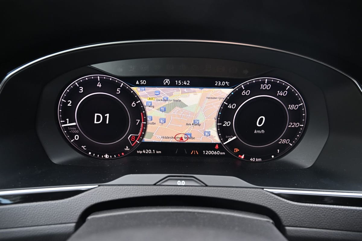 Volkswagen Arteon 2.0 TSI 4Motion R-Line Pano Navi LED CAM foto 15