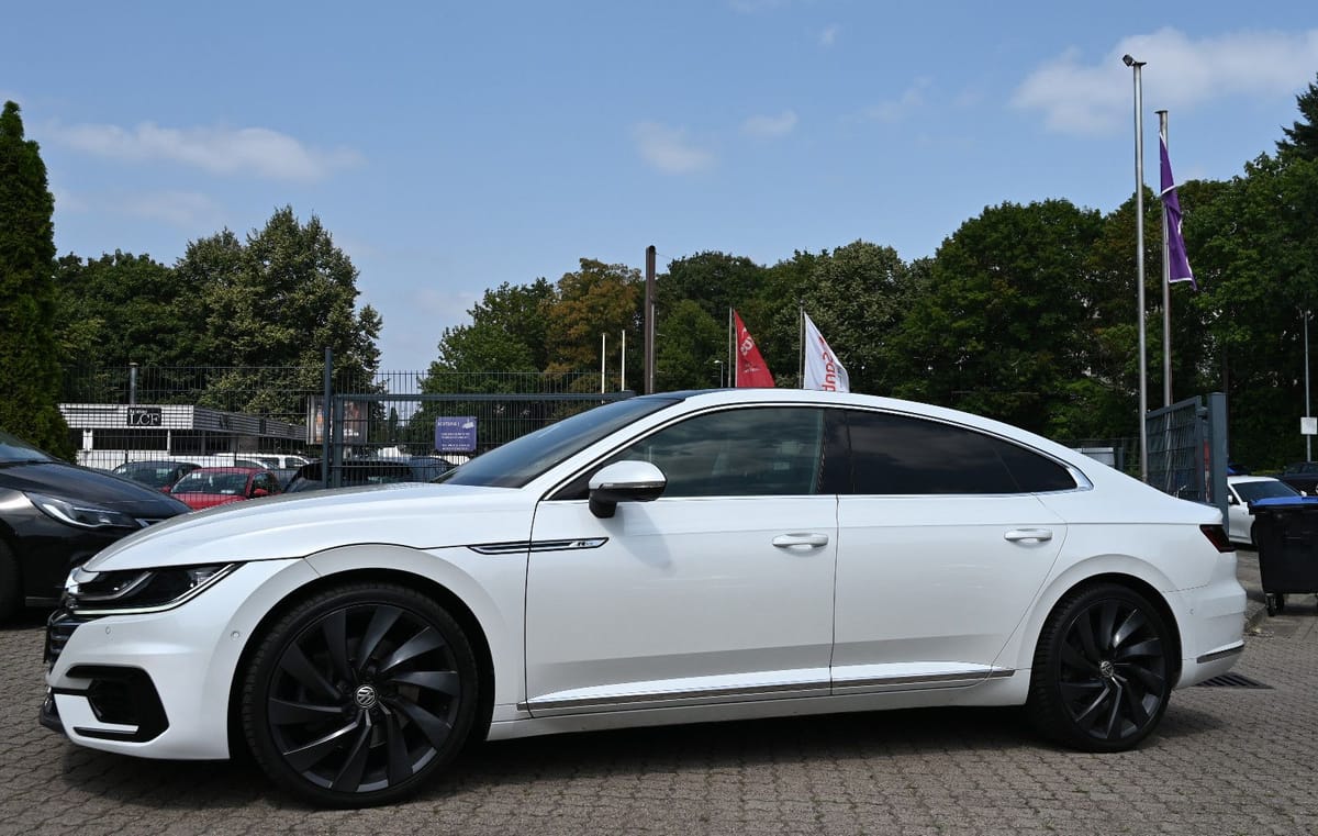 Volkswagen Arteon 2.0 TSI 4Motion R-Line Pano Navi LED CAM foto 5