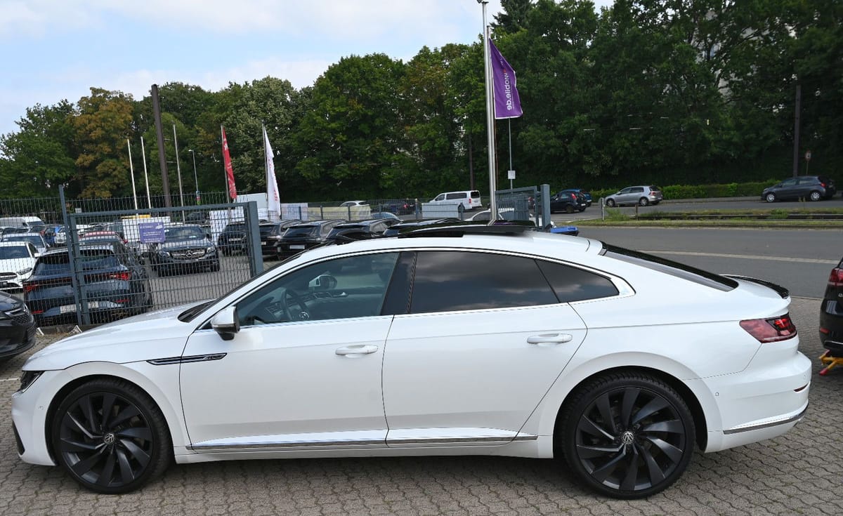 Volkswagen Arteon 2.0 TSI 4Motion R-Line Pano Navi LED CAM foto 6