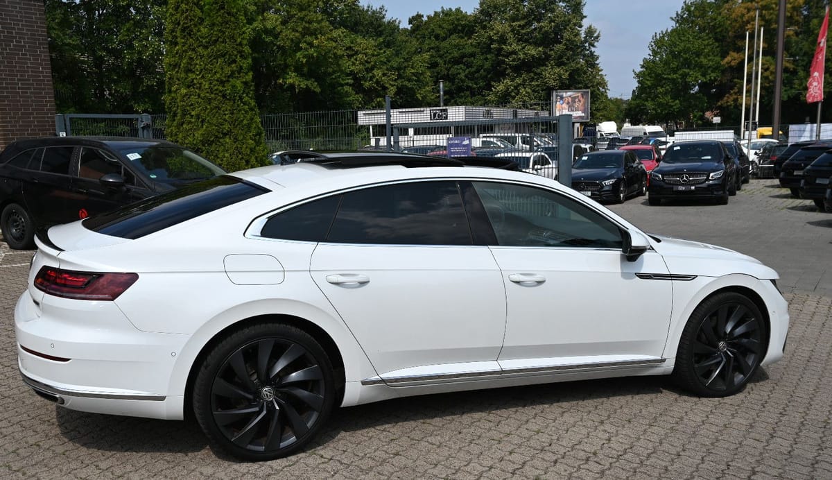 Volkswagen Arteon 2.0 TSI 4Motion R-Line Pano Navi LED CAM foto 8