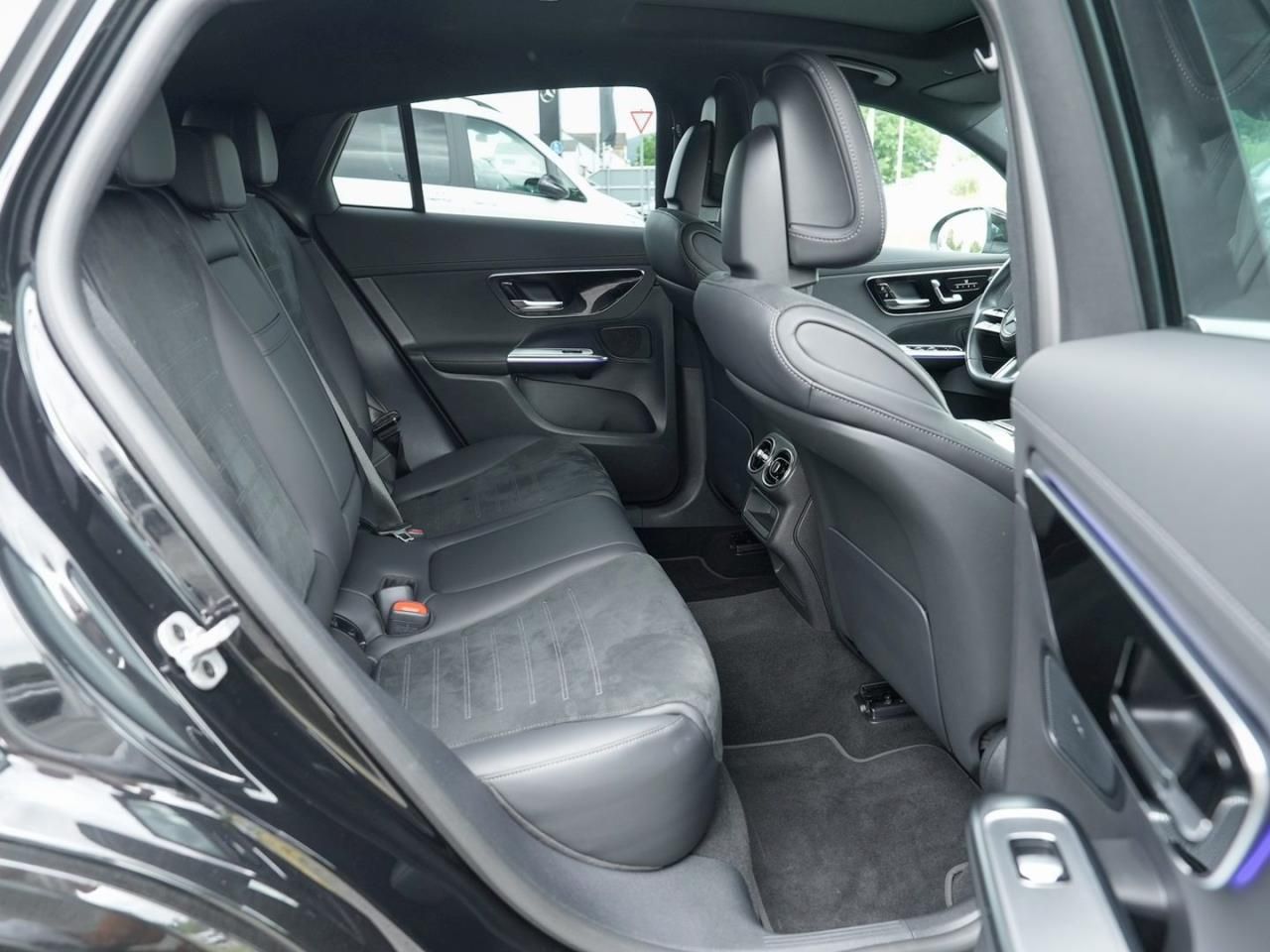 Mercedes-Benz GLC 220 d 4M Coupé AMG Panorama Distronic Standh foto 11