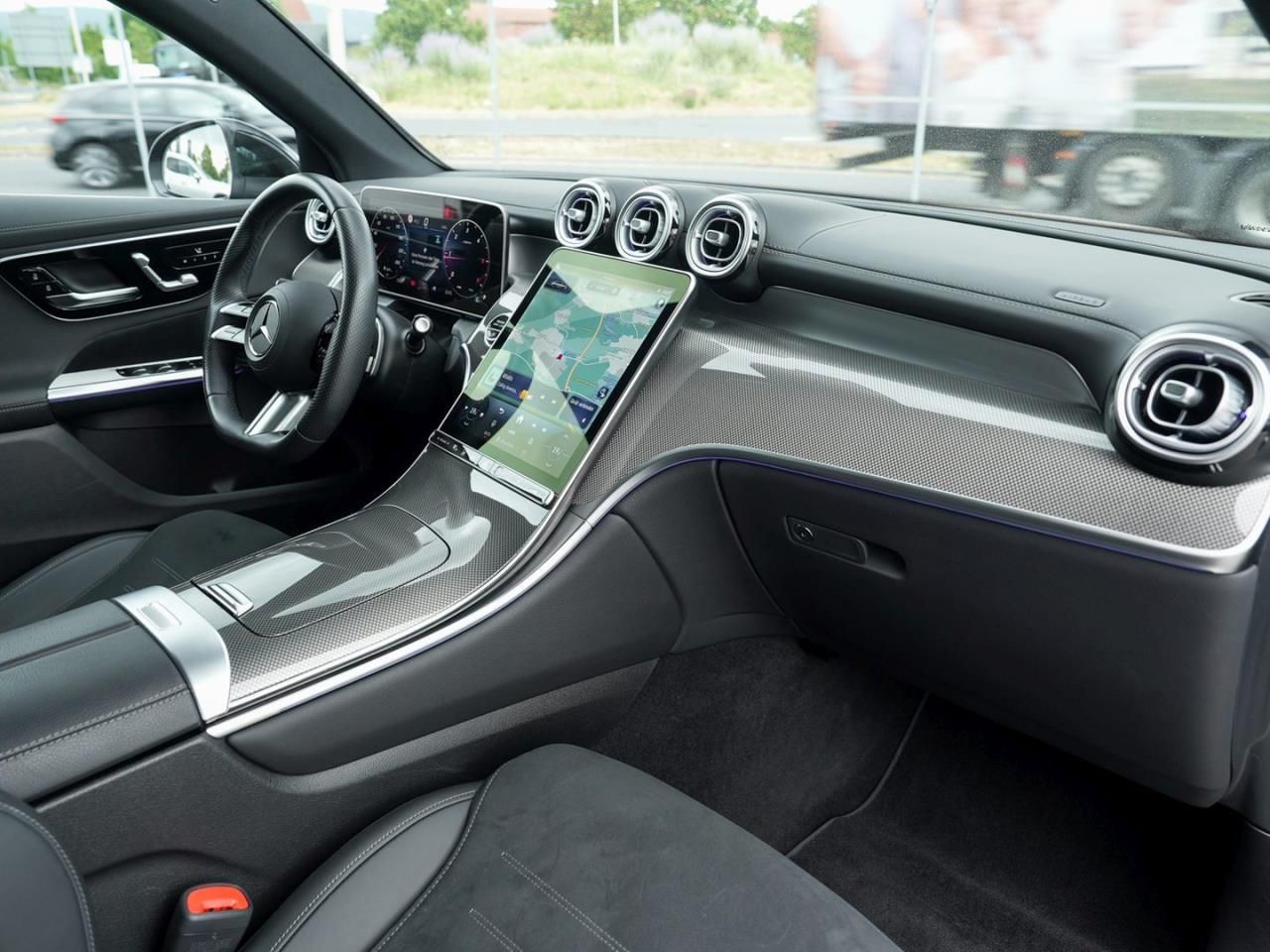 Mercedes-Benz GLC 220 d 4M Coupé AMG Panorama Distronic Standh foto 15