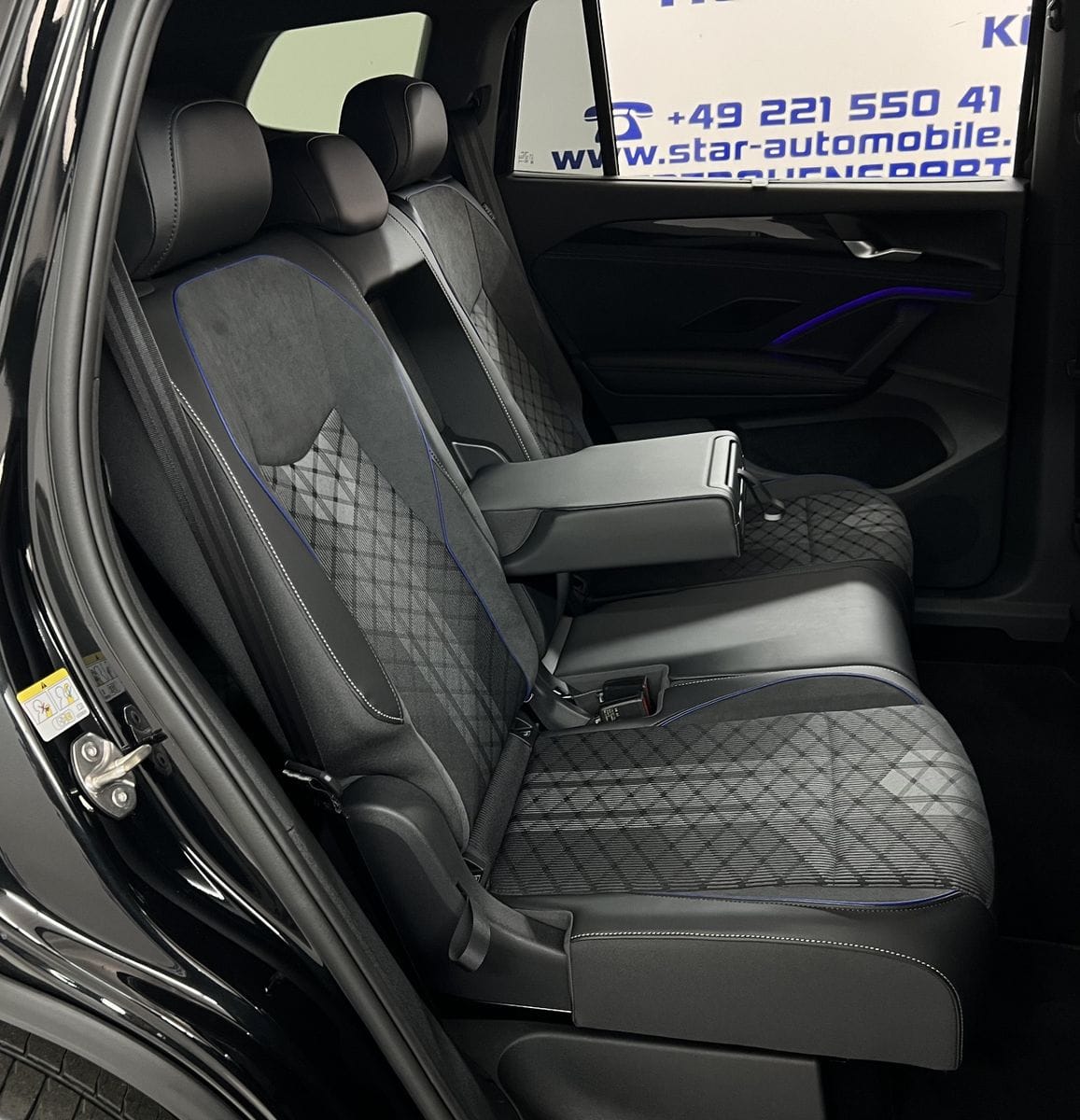 Volkswagen Tayron R-Line 7Sitz 2.0TDI 110kW NAVI LED P.Dach foto 23