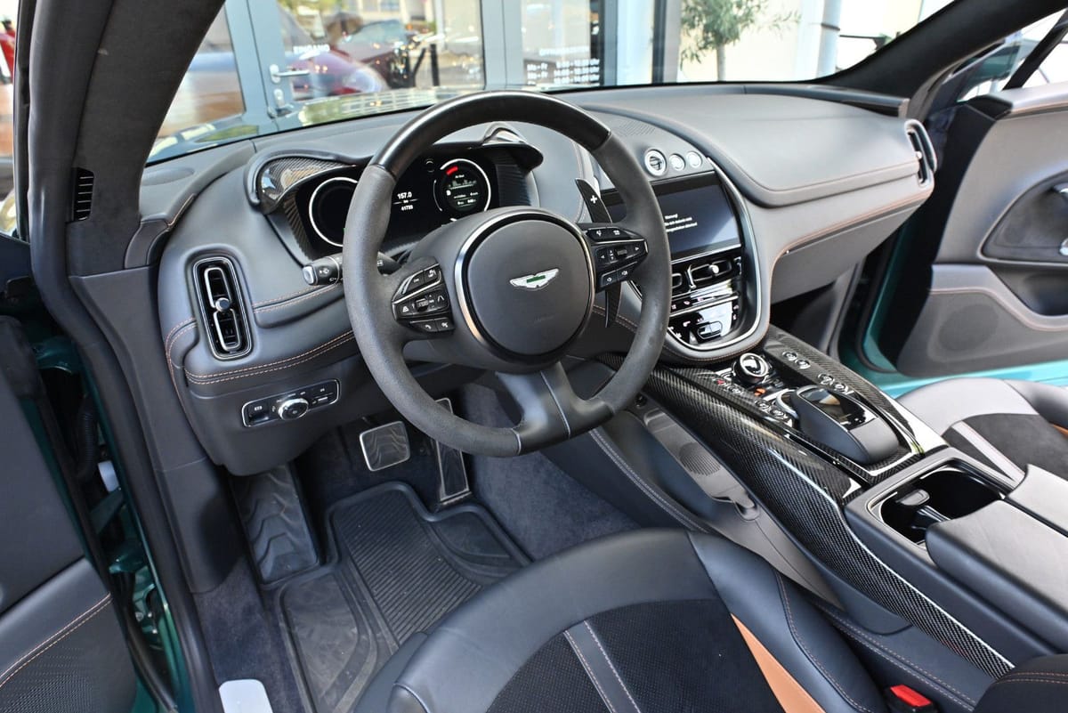 Aston Martin DBX 707/Abs.Voll!/Carbon/Folie/Echte Vollaussta! foto 2