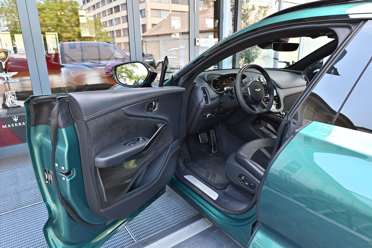 Aston Martin DBX 707/Abs.Voll!/Carbon/Folie/Echte Vollaussta! foto 12