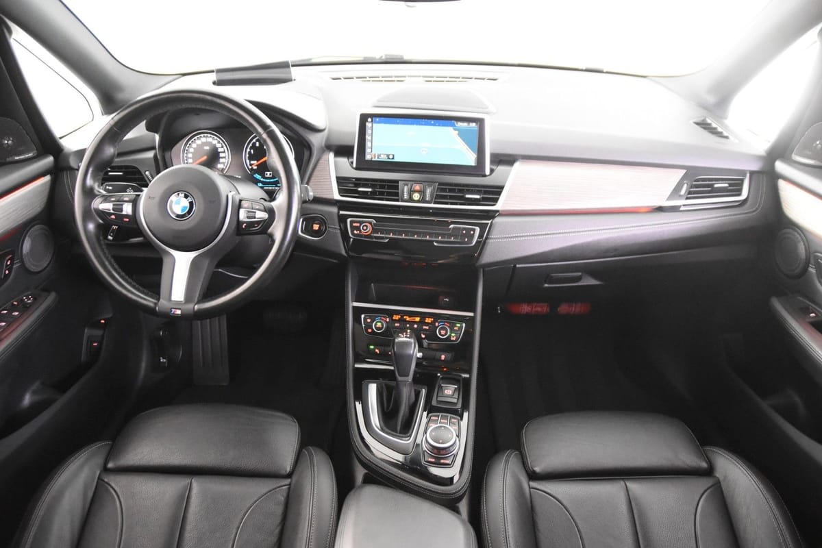 BMW 225 xe Luxury *1.Hand*Pano.*Leder*Ambiente* foto 2