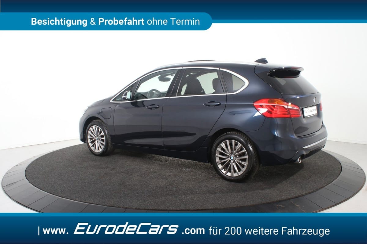 BMW 225 xe Luxury *1.Hand*Pano.*Leder*Ambiente* foto 9