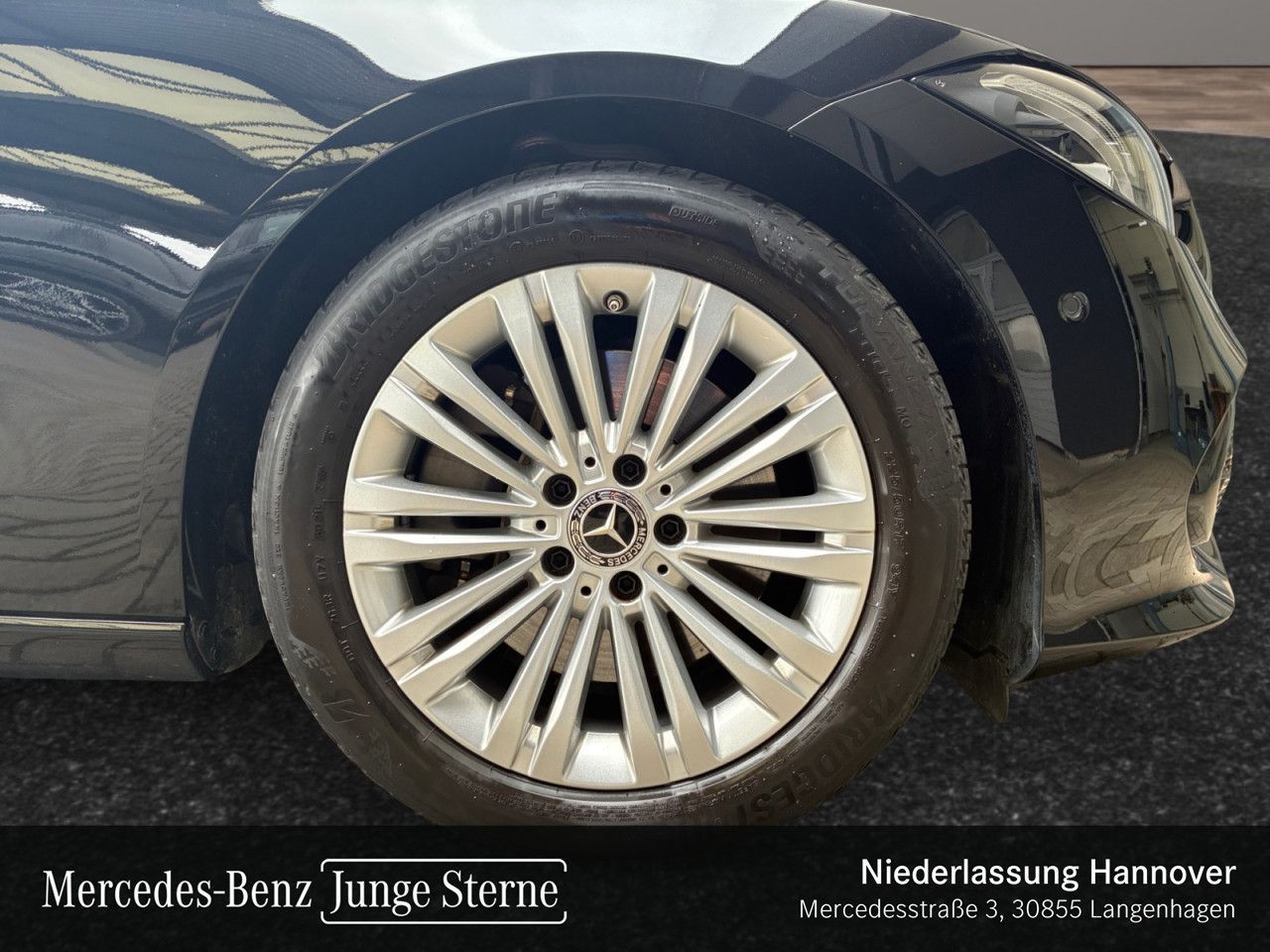 Mercedes-Benz C 300 d 4M Avantgarde LED RFK Sthzg SpurAss Ambi foto 5