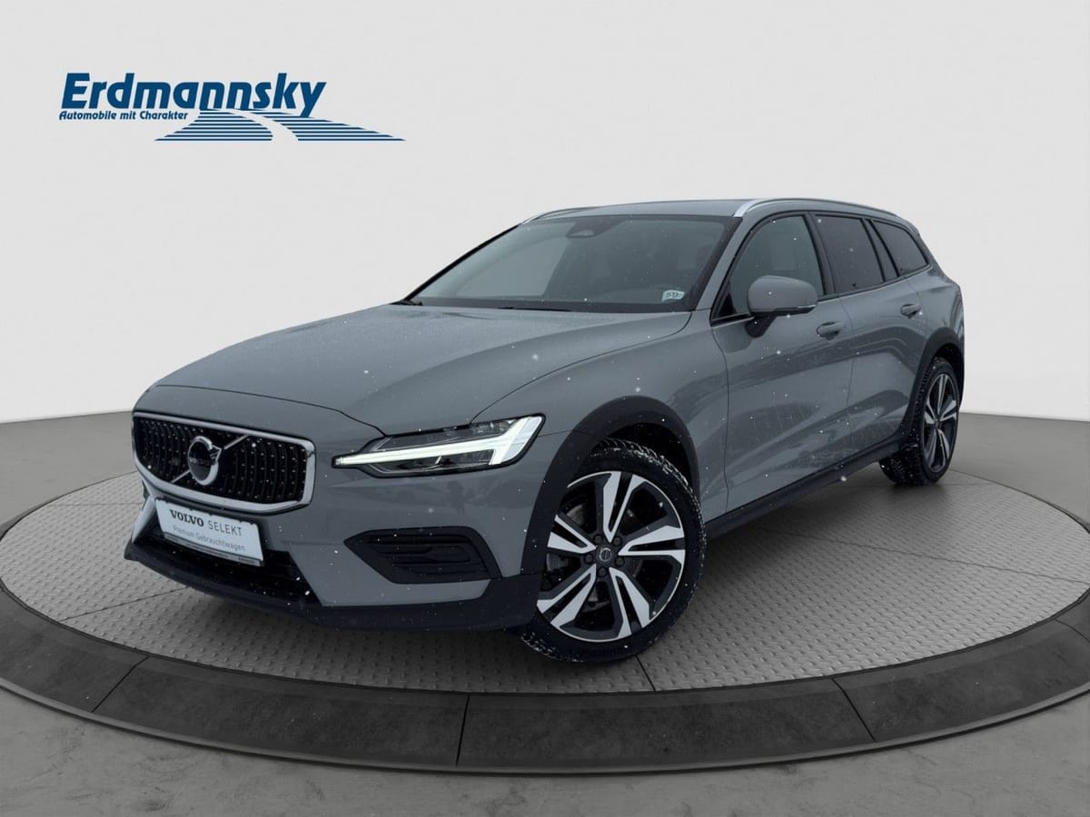 Volvo V60 B4 Cross Country Plus AWD Leder Navi LED 19Z