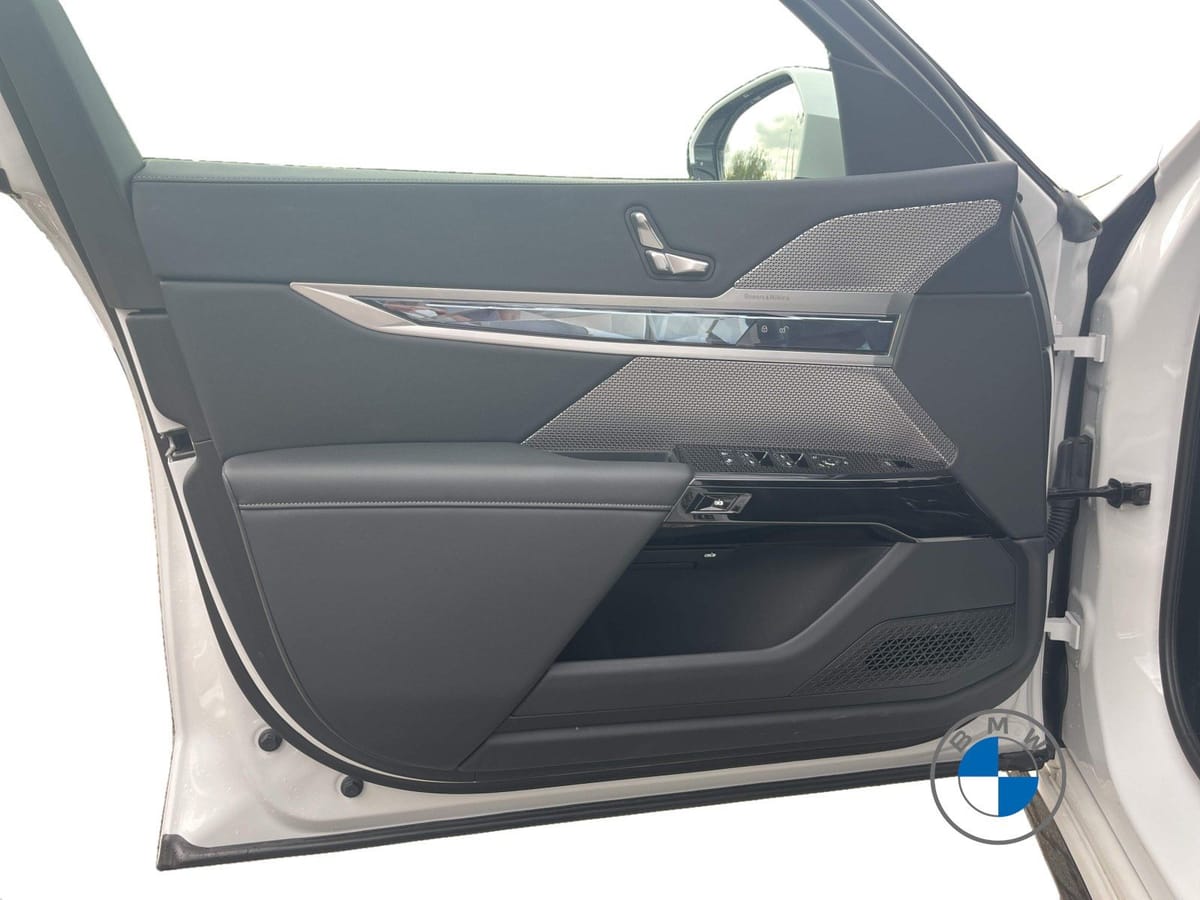 BMW 740d xDrive M Sport 21" AHK Skylounge Standhzg. foto 11