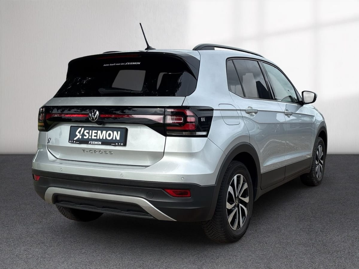 Volkswagen T-Cross 1.5 TSI DSG Active Navi ACC SHZ PDC RKam foto 5