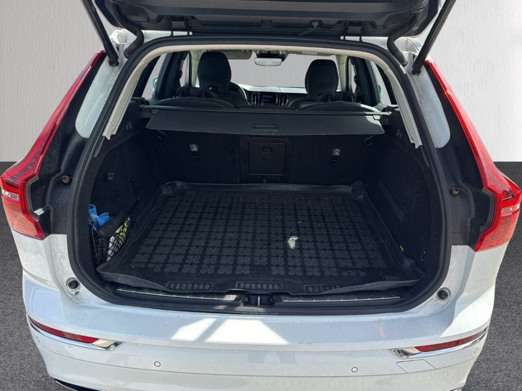 Volvo XC60 T6 AWD Inscription AHK Pano LED Sound Alarm foto 12