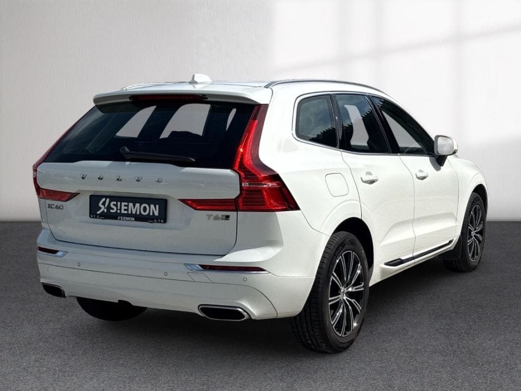 Volvo XC60 T6 AWD Inscription AHK Pano LED Sound Alarm foto 5