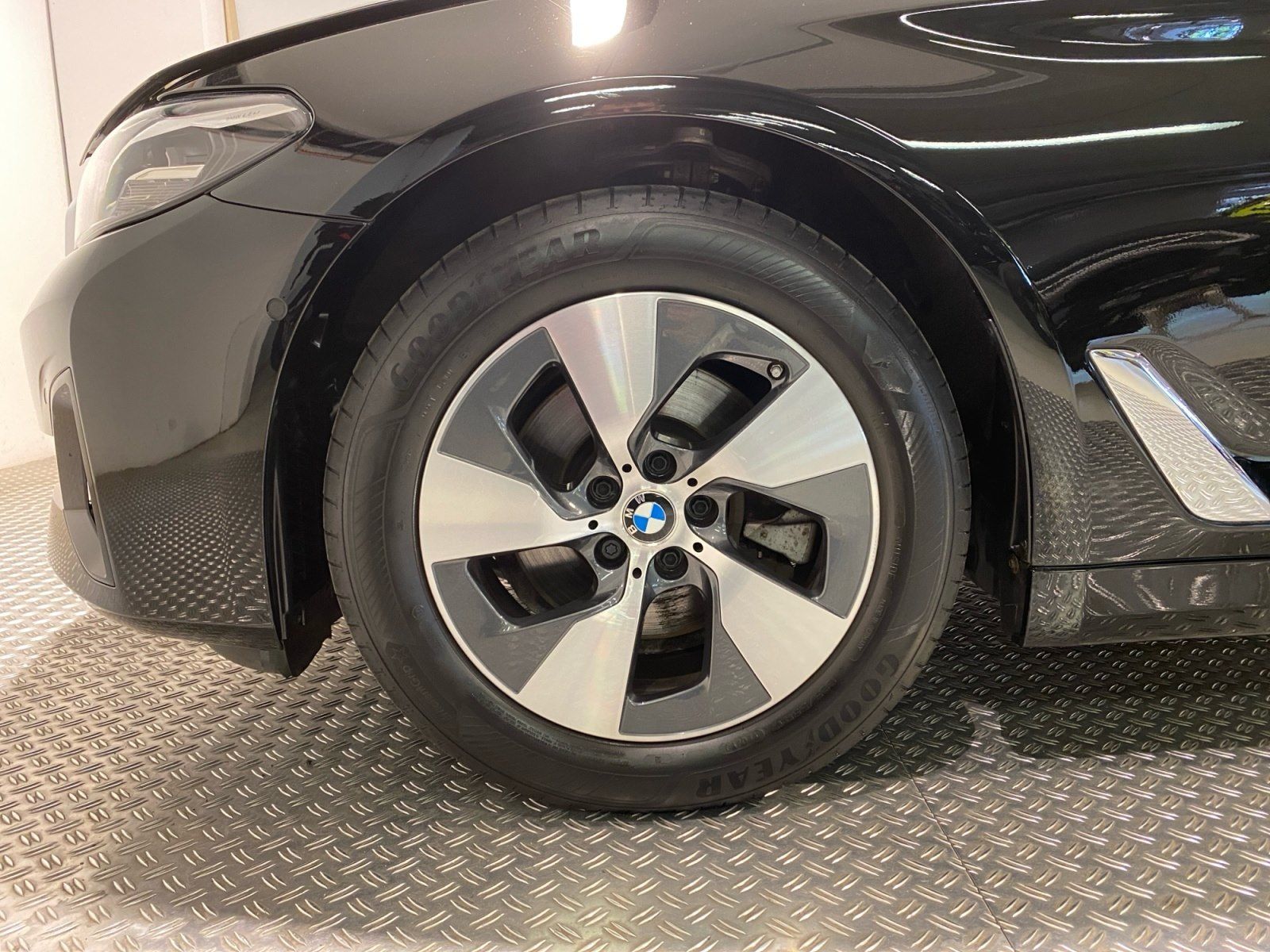 BMW 520d Touring AHK LiveCockpitProf Kamera Alarm foto 14
