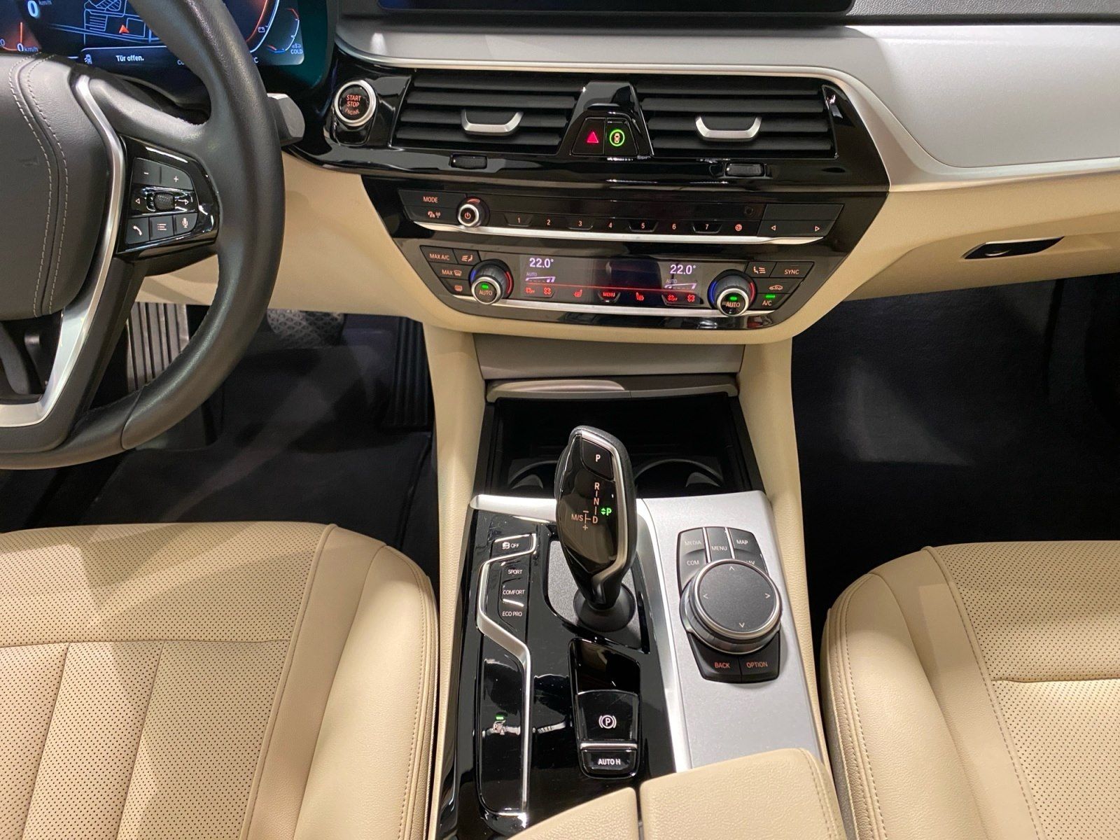 BMW 520d Touring AHK LiveCockpitProf Kamera Alarm foto 9