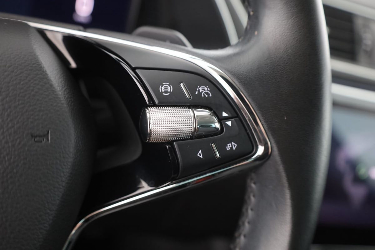 Skoda Superb Combi 2.0 TSI DSG Style LED Navi Kamera foto 19