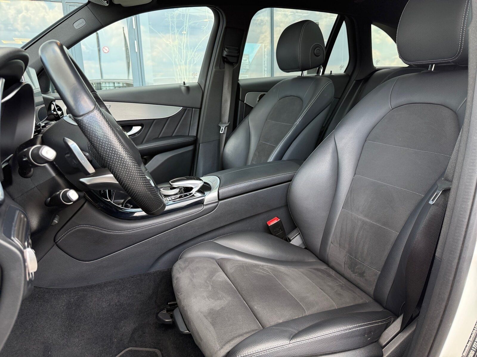 Mercedes-Benz GLC 250 d 4M *AMG*AHK*PANO*NAVI*TEMPOMAT*SHZ* foto 16