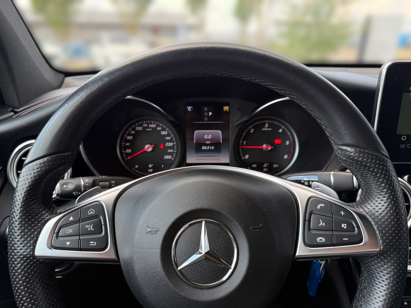 Mercedes-Benz GLC 250 d 4M *AMG*AHK*PANO*NAVI*TEMPOMAT*SHZ* foto 8