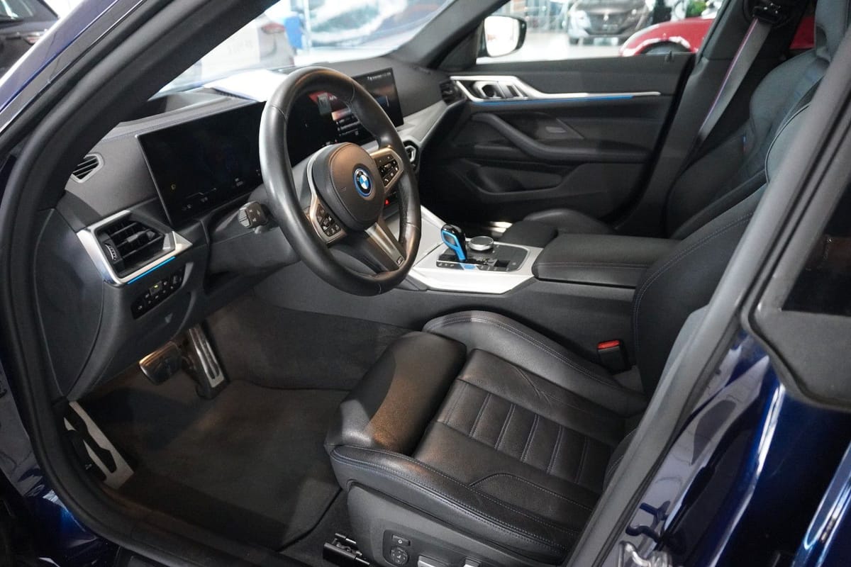 BMW i4 Gran Coupe 40 eDrive M-SPORT NAVI/LED/360°/SH foto 16
