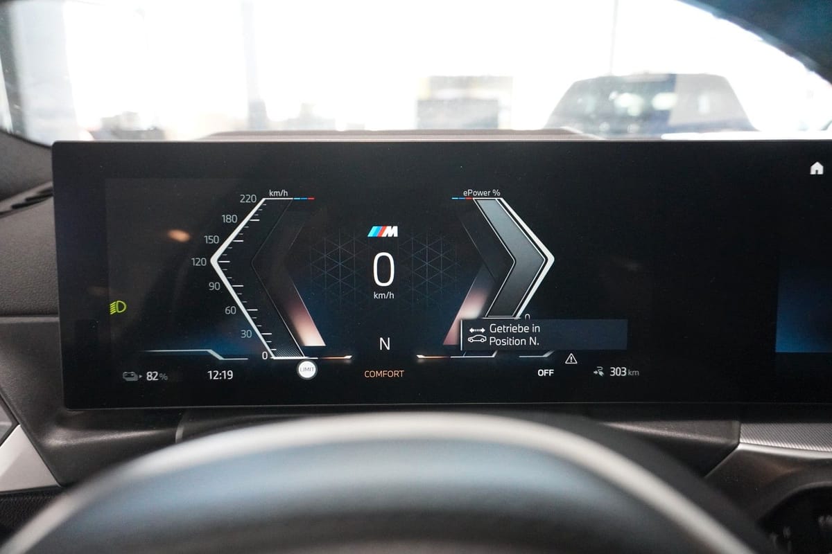BMW i4 Gran Coupe 40 eDrive M-SPORT NAVI/LED/360°/SH foto 23