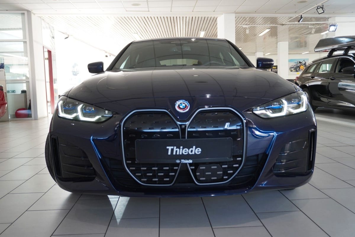 BMW i4 Gran Coupe 40 eDrive M-SPORT NAVI/LED/360°/SH foto 8